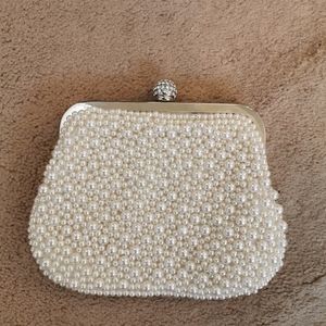 Pearl Evening Clutch